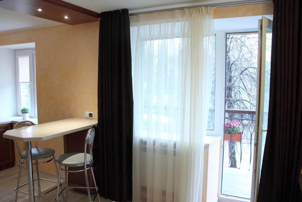 Apartment On Prospekt Mira Csernyihiv Kültér fotó