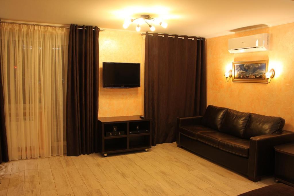 Apartment On Prospekt Mira Csernyihiv Kültér fotó